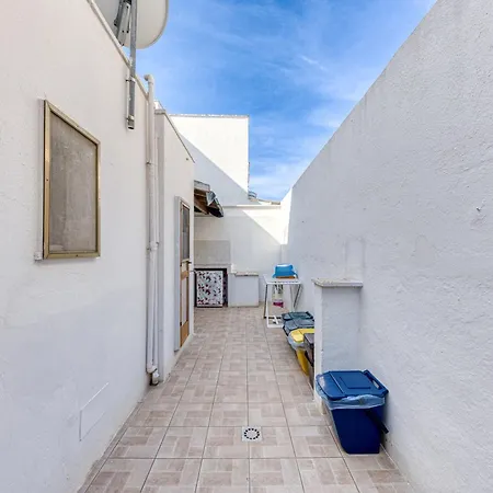 Apartment Appartamento Lido Marini *